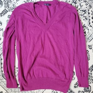 Gap cashmere blend fitted v-neck sweater